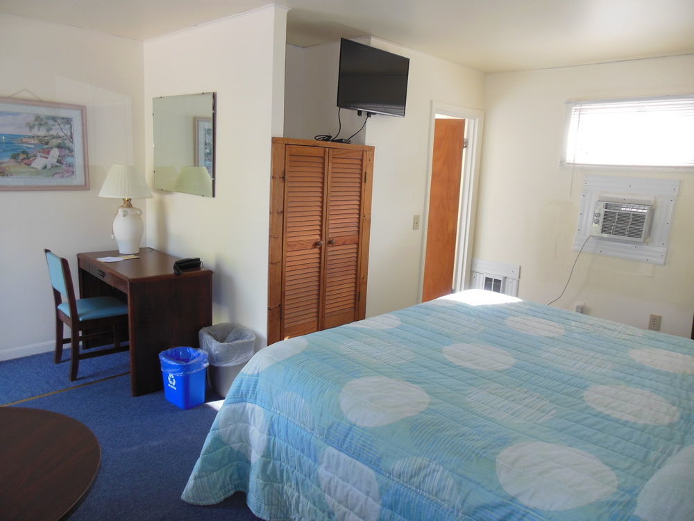The Coast Motel Westerly Exterior photo